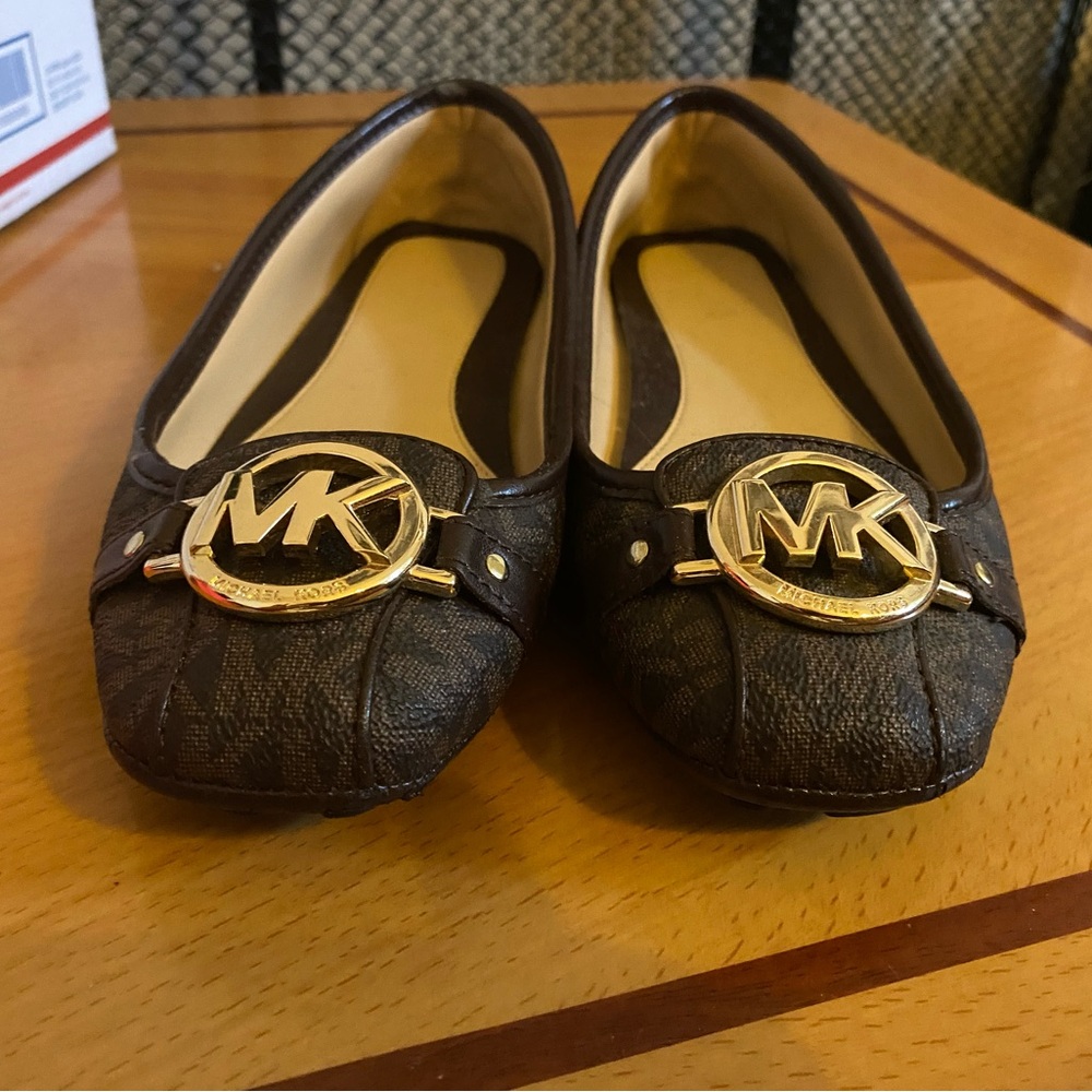 Michael Kors Dark Brown Flats with Gold Emblem 6.5